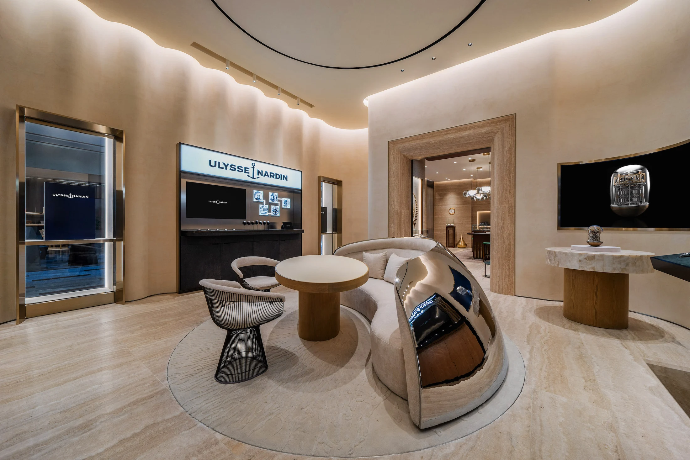 The Hour Glass Boutique, project view 4