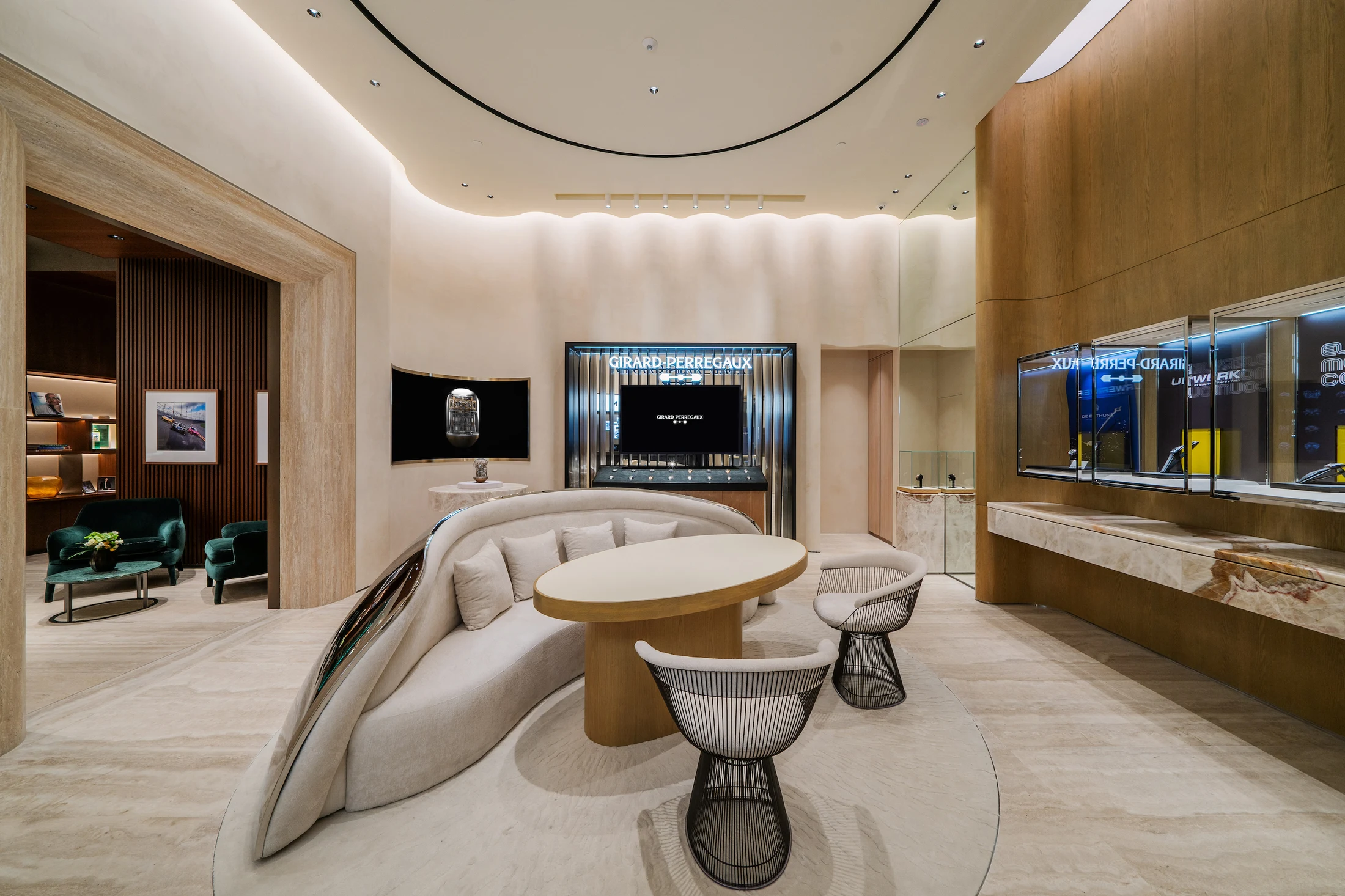 The Hour Glass Boutique, project view 5