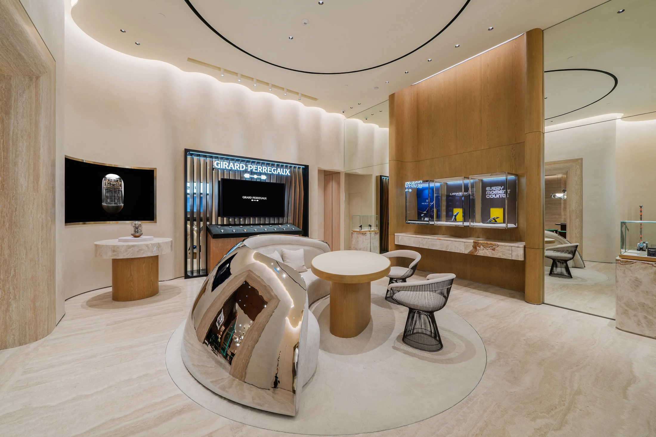 The Hour Glass Boutique, project view 6