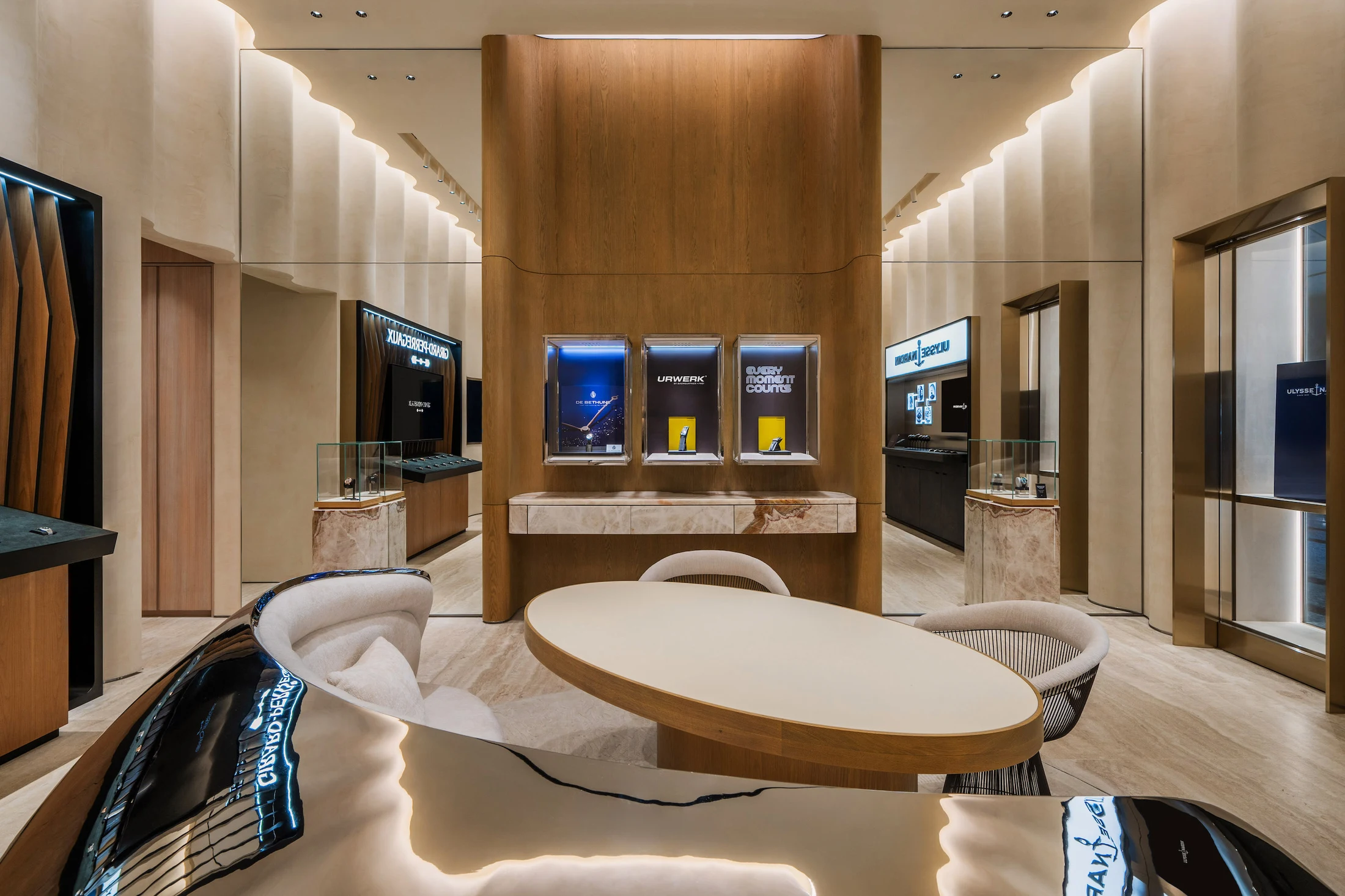 The Hour Glass Boutique, project view 8